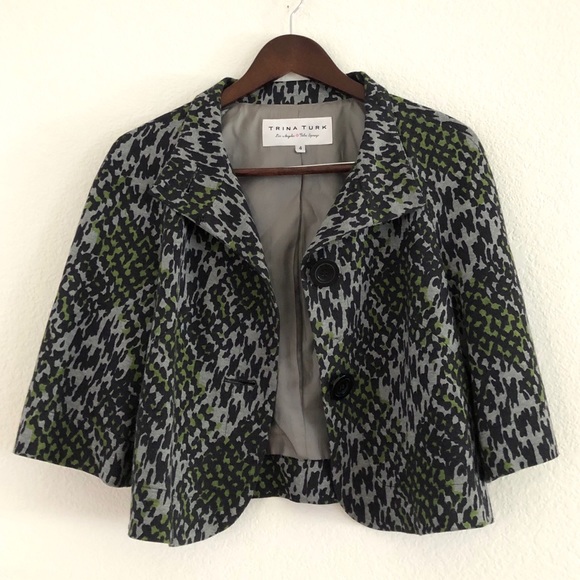 NEW Trina Turk Abstract Crop Funnel Neck Jacket - Picture 6 of 8